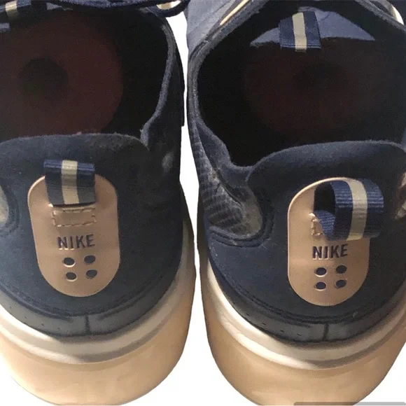 NIKE  AIRMAX DIA ATHLETIC SHOE SNEAKER - Picture 5 of 8